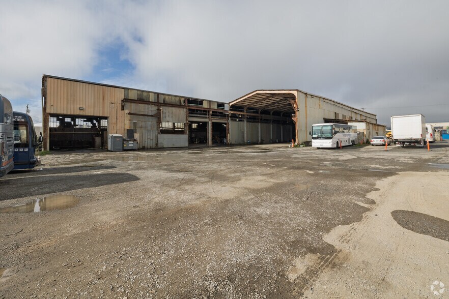 More Photos Of 141 S Maple Ave, South San Francisco Warehouse For Sale