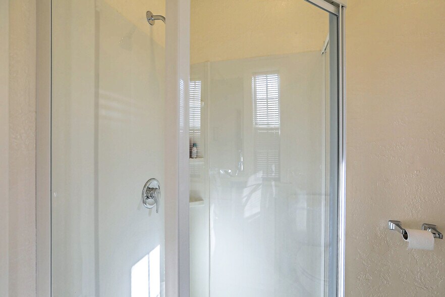 More Photos Of 3104 Monte Vista Blvd NE, Albuquerque Office For Sale