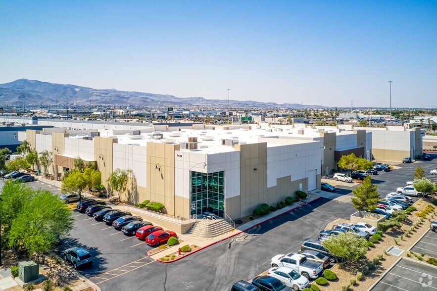 More Photos Of 7485 Commercial Way, Henderson Warehouse For Lease
