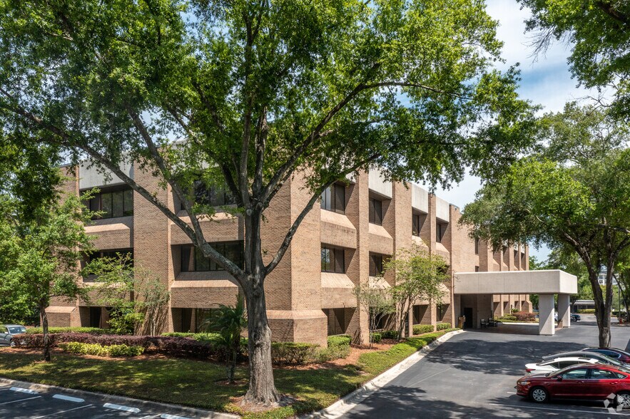 More Photos Of 341 N Maitland Ave, Maitland Office For Lease