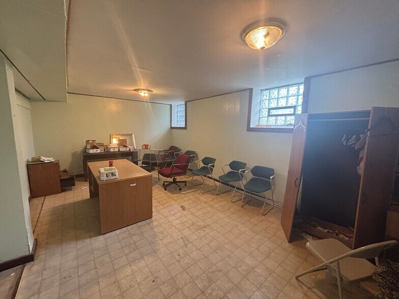 More Photos Of 10510 Sterritt St, Detroit Religious Facility For Sale