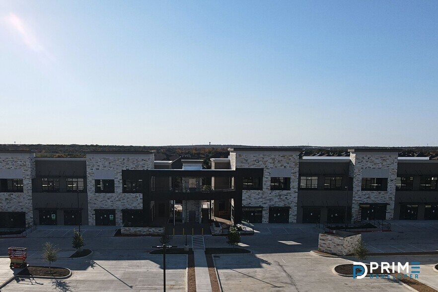 More Photos Of 15101 Ronald Reagan Blvd, Leander, TX 78641, Unite, Leander Unknown For Lease