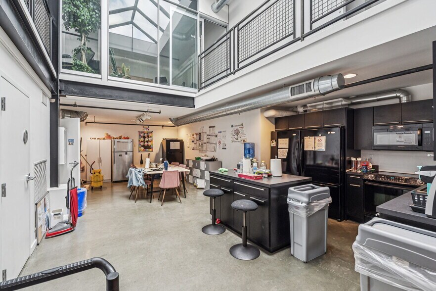 More Photos Of ,  Unknown For Sale