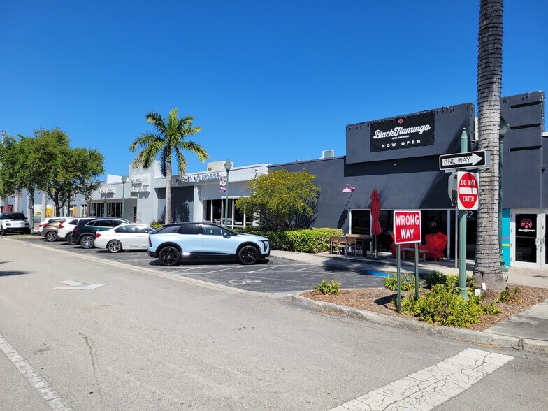More Photos Of 3492 NE 12th Ave, Oakland Park Restaurant For Sale