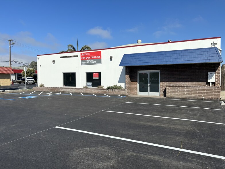 Primary Photo Of 311 E Alisal St, Salinas Showroom For Sale