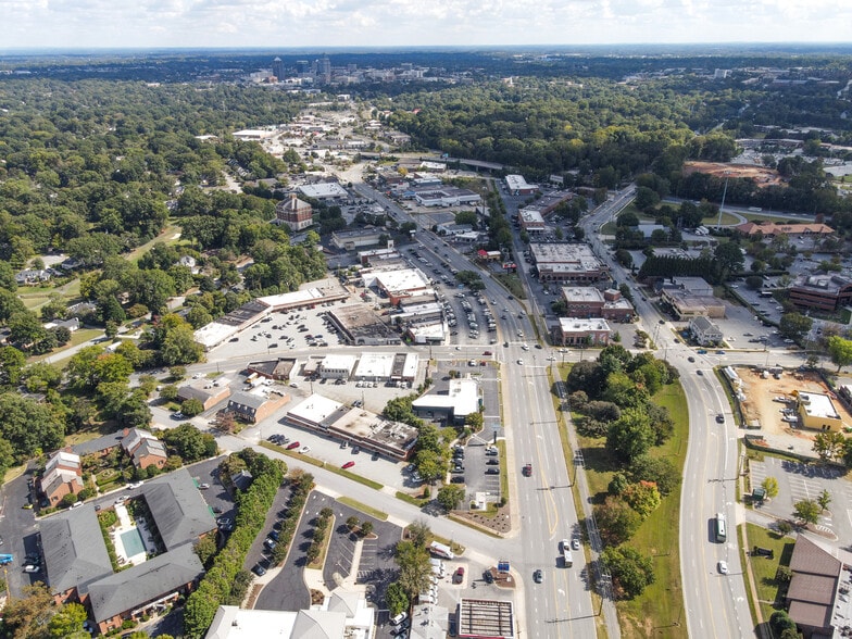 More Photos Of 1842 Banking St, Greensboro Office For Sale