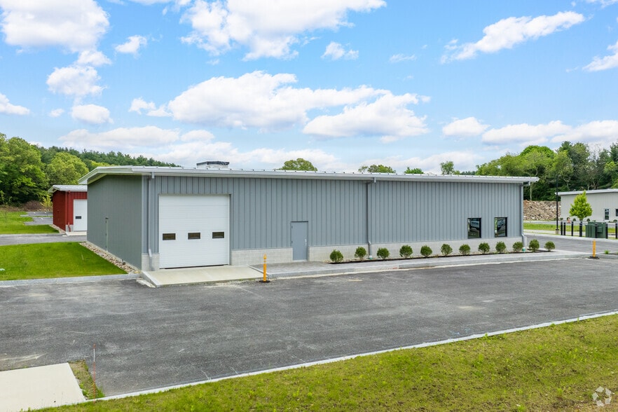 More Photos Of 66 Airport Blvd, Marlborough Manufacturing For Sale