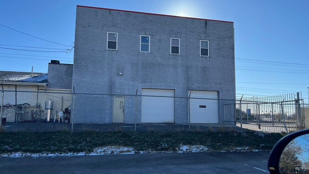 More Photos Of 1248 E Dublin Granville Rd, Columbus Auto Repair For Sale