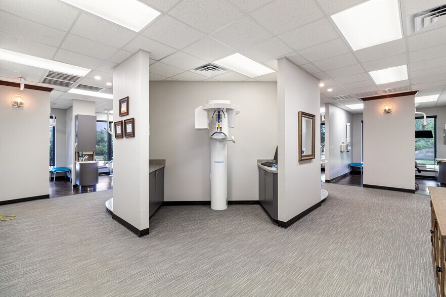 More Photos Of 4528 Mills Park Cir, College Station Office For Sale