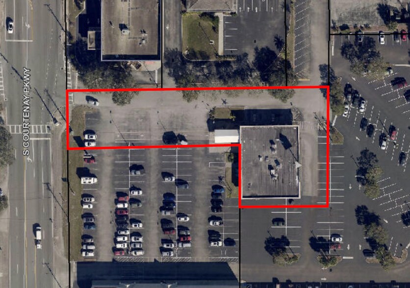 More Photos Of 110 S Courtenay Pky, Merritt Island General Retail For Sale