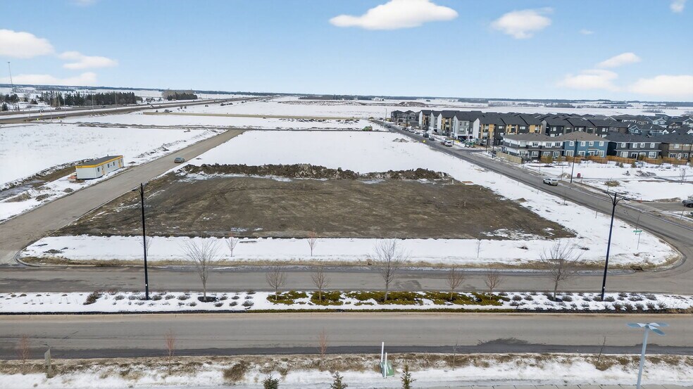 More Photos Of 1167 St Albert trl, St. Albert General Retail For Lease