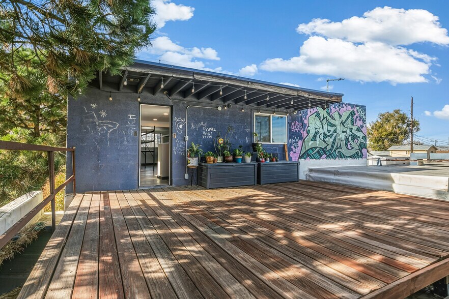 More Photos Of 1559 S Broadway, Denver Storefront Retail Office For Lease