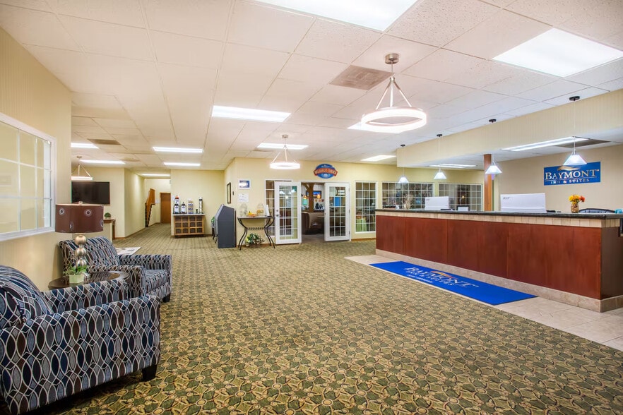 More Photos Of 14378 US 34, Fort Morgan Hotel For Sale