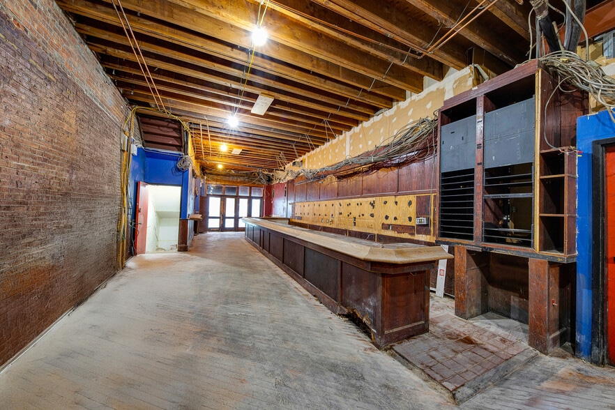 More Photos Of 1770 Second Ave, New York Restaurant For Sale