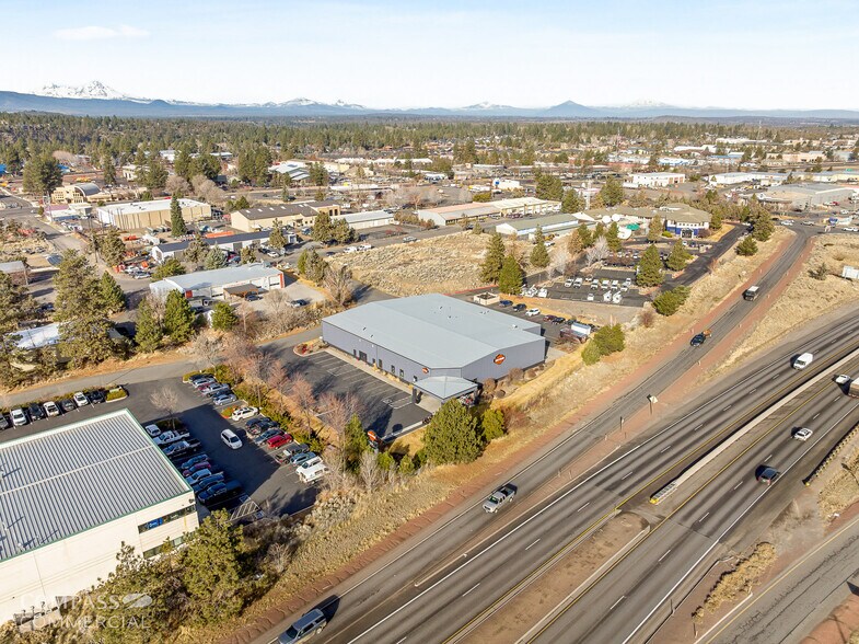 More Photos Of 63028 Sherman Rd, Bend Warehouse For Lease
