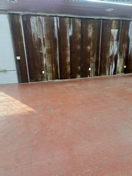 More Photos Of 6301 S York Hwy, Clarkrange Flex For Lease