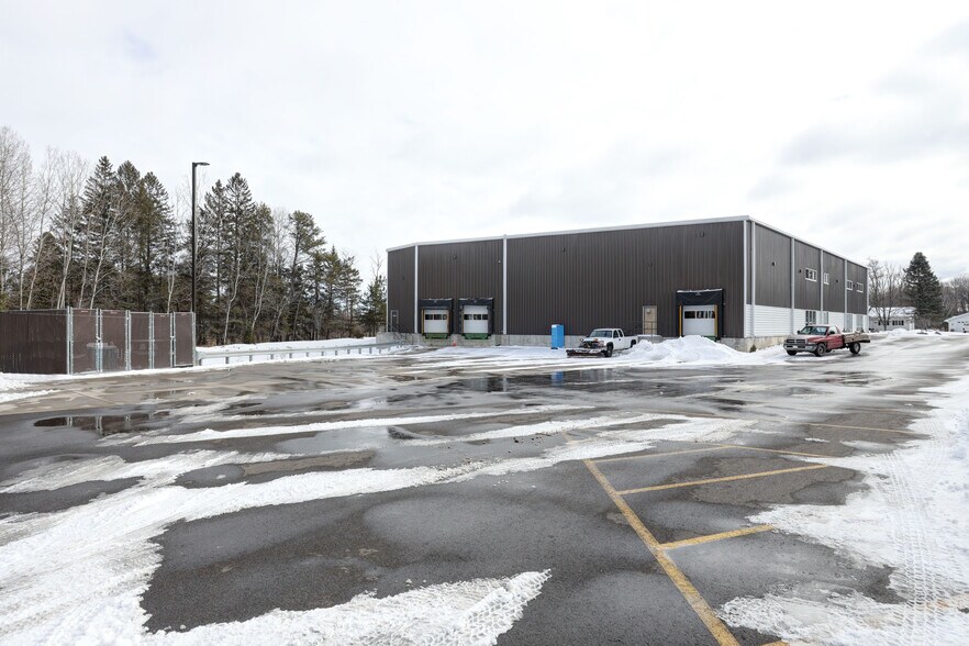 More Photos Of 152638 Cloverland Ln, Wausau Light Distribution For Lease