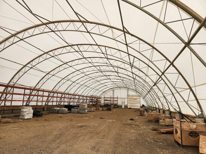 More Photos Of 5066 Owan Industrial Park Dr, Williston Warehouse For Lease