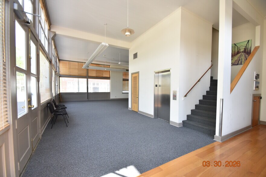 More Photos Of 101 W Front Street, Greenwood Office For Sale
