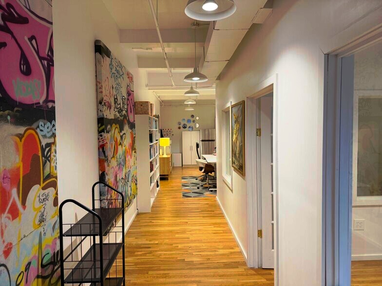 More Photos Of 336-342 W 37th St, New York Loft Creative Space For Lease