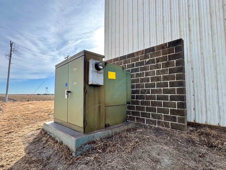 More Photos Of 3521 Antelope Ave, Kearney Manufacturing For Sale