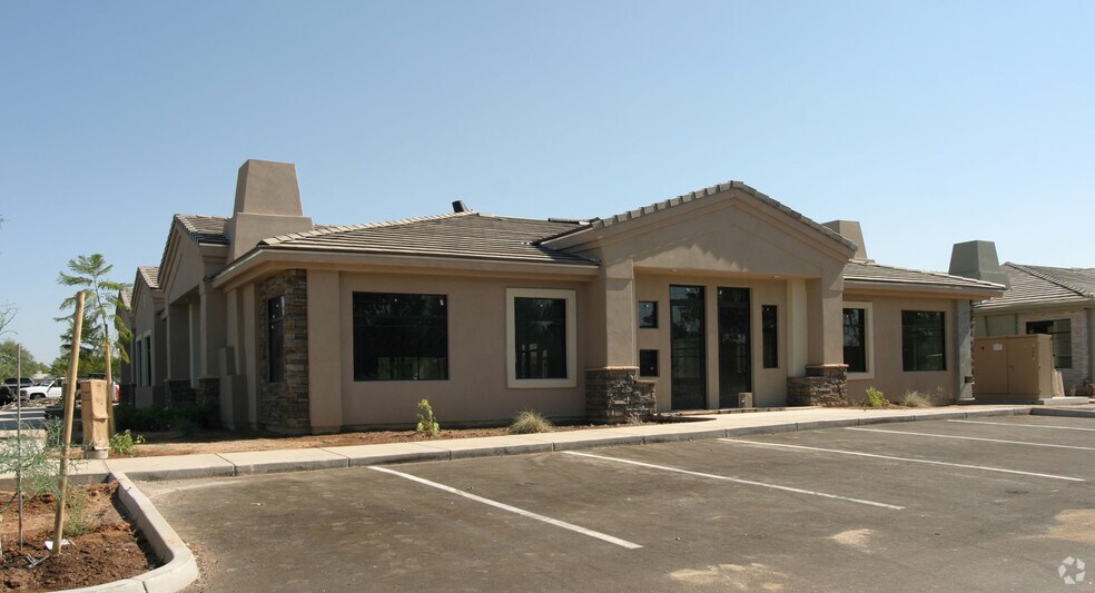 More Photos Of 8550 E Shea Blvd, Scottsdale Office For Lease