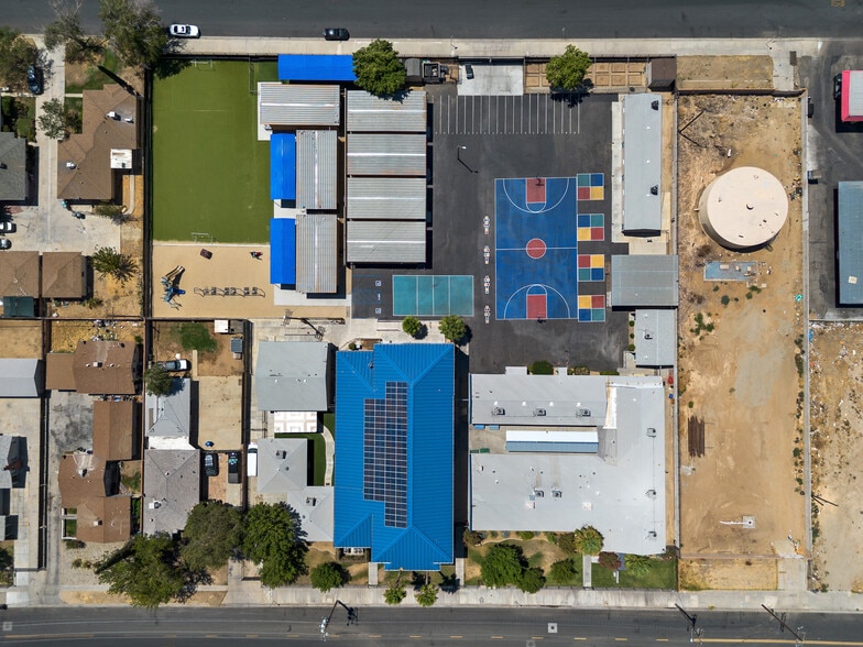 More Photos Of 44339 Beech Ave, Lancaster Schools For Lease