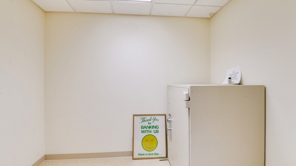 More Photos Of 36328 Main St, Whitehall Medical For Sale