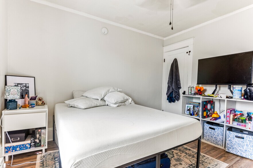More Photos Of 51 Tanguay St, Sanford Apartments For Sale