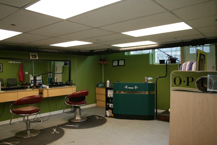 More Photos Of 41-43 Central St, Woodsville Apartments For Sale