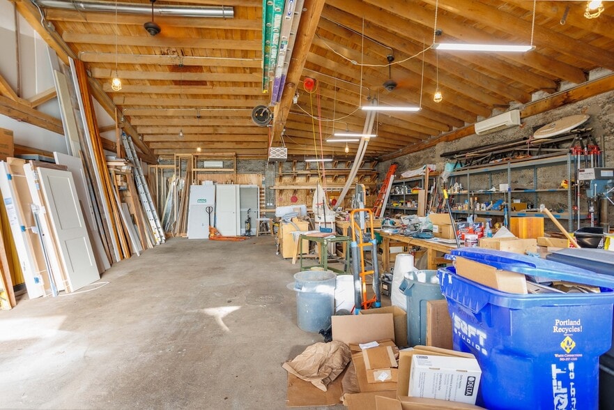 More Photos Of 1804 NE Martin Luther King Jr Blvd, Portland Storefront For Lease