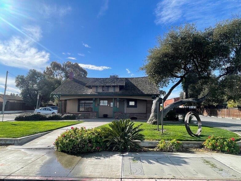 More Photos Of 3100 E 18th St, Antioch Restaurant For Sale