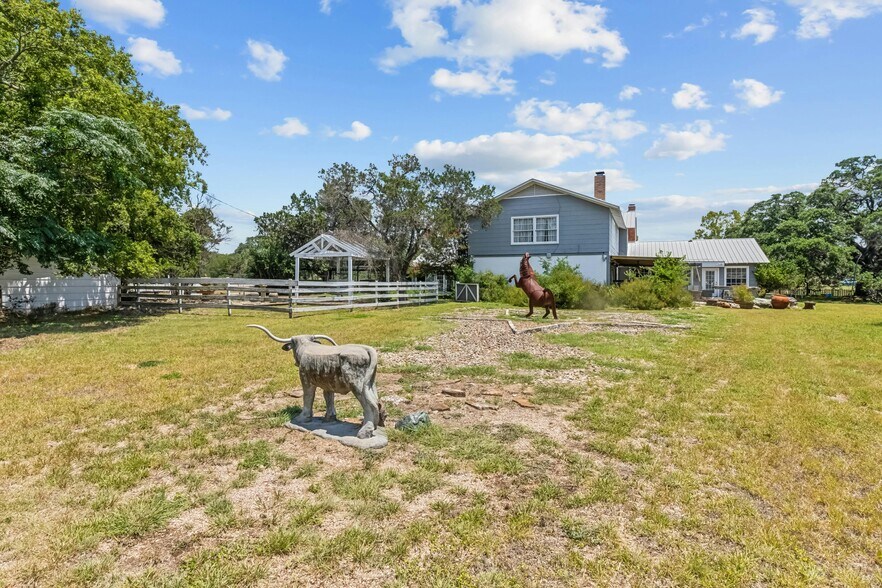 More Photos Of 145 Spring Rd, San Marcos Land For Sale