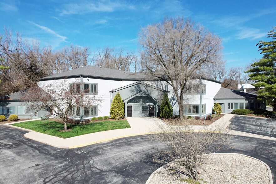 More Photos Of , Indianapolis Office For Sale