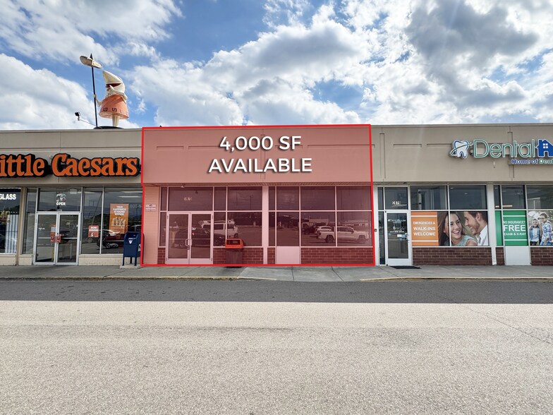 More Photos Of 5919-5975 Highland Rd, Waterford Storefront For Lease