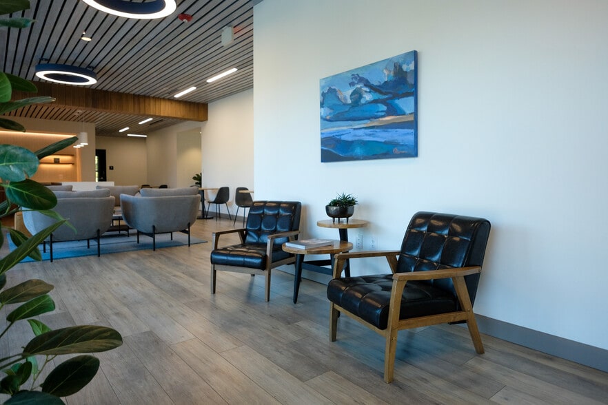 More Photos Of 320 Wingo Way, Mount Pleasant Loft Creative Space For Lease