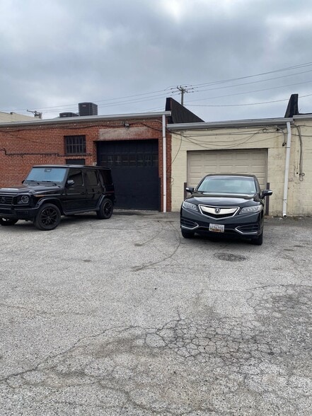More Photos Of 5503-5505 Reisterstown Rd, Baltimore Freestanding For Lease