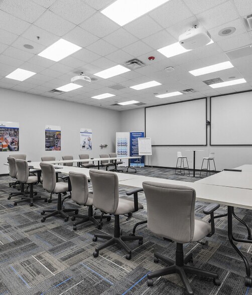 More Photos Of 46280 Dylan Dr, Novi Warehouse For Lease