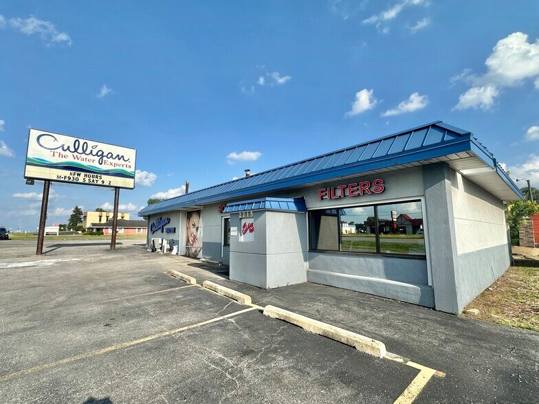 Primary Photo Of 2215 W Lincoln Hwy, Merrillville Freestanding For Lease