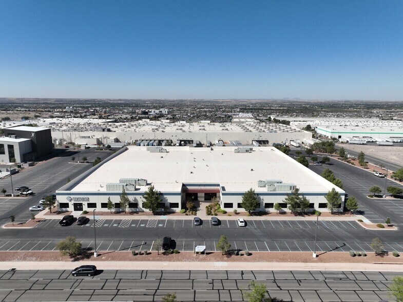 More Photos Of 1575 N Resler Dr, El Paso Medical For Lease