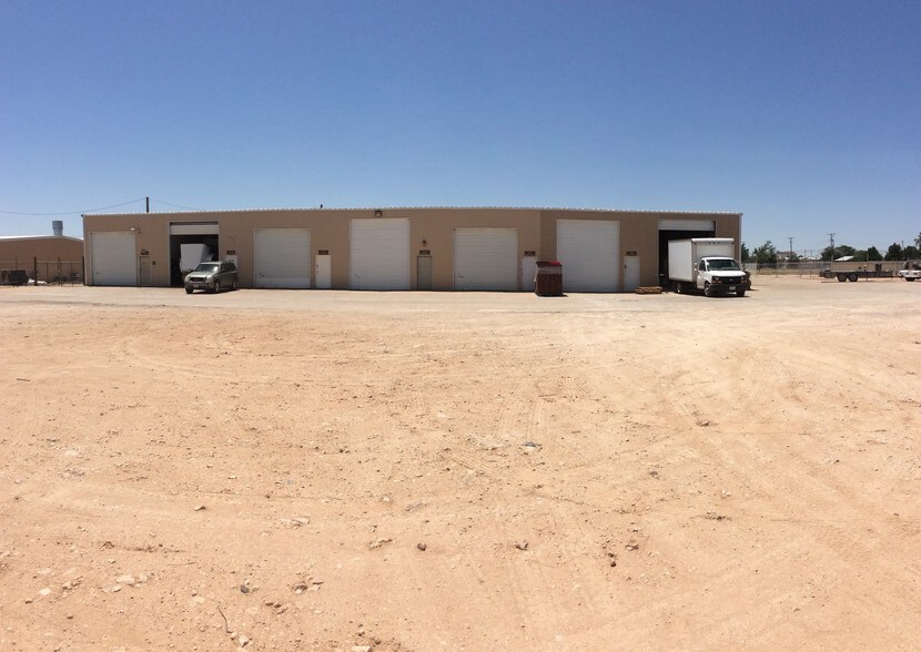 Primary Photo Of 1508 W Montgomery Ave, Midland Warehouse For Lease