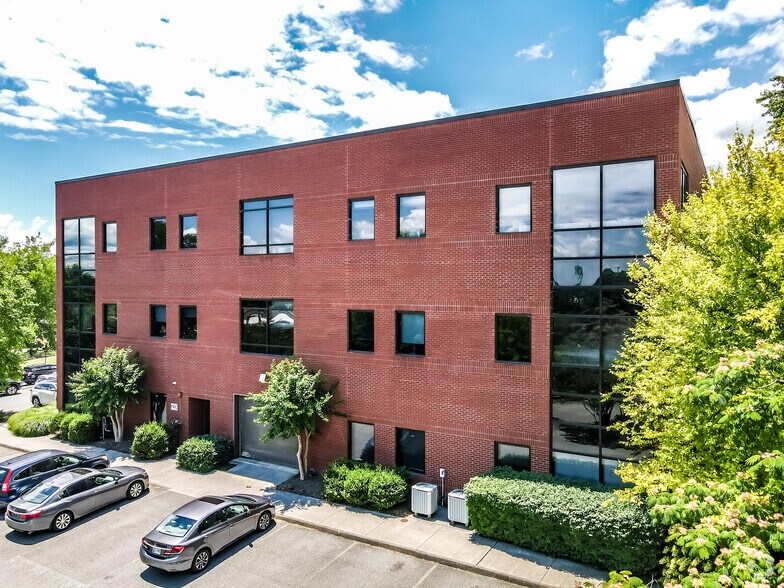 More Photos Of 1100 Marion St, Knoxville Office For Lease