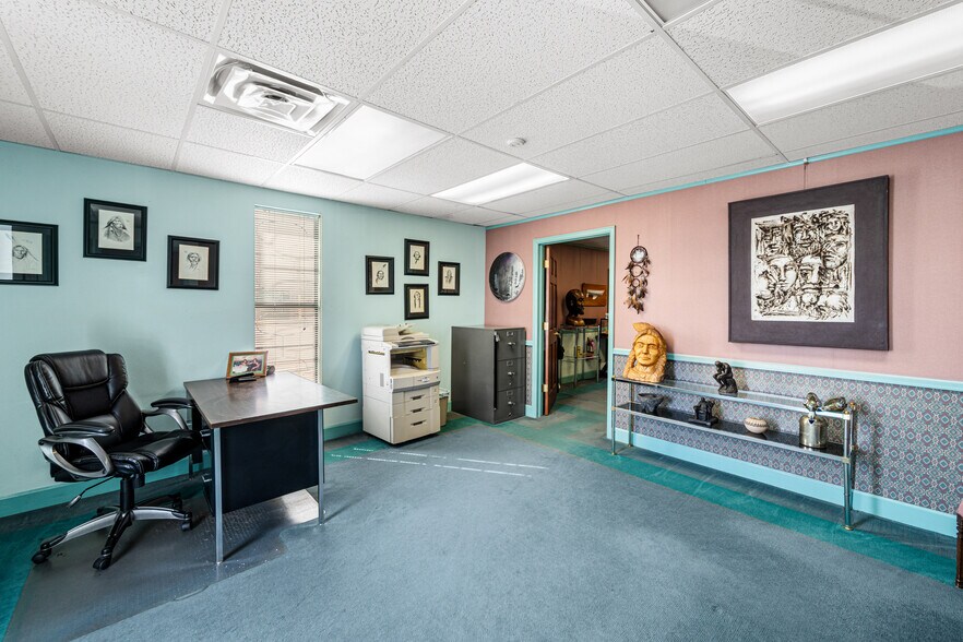 More Photos Of 1805-1821 Fortino Blvd, Pueblo Freestanding For Sale