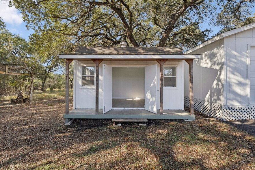 More Photos Of 1031 Talley Rd, San Antonio Office For Sale