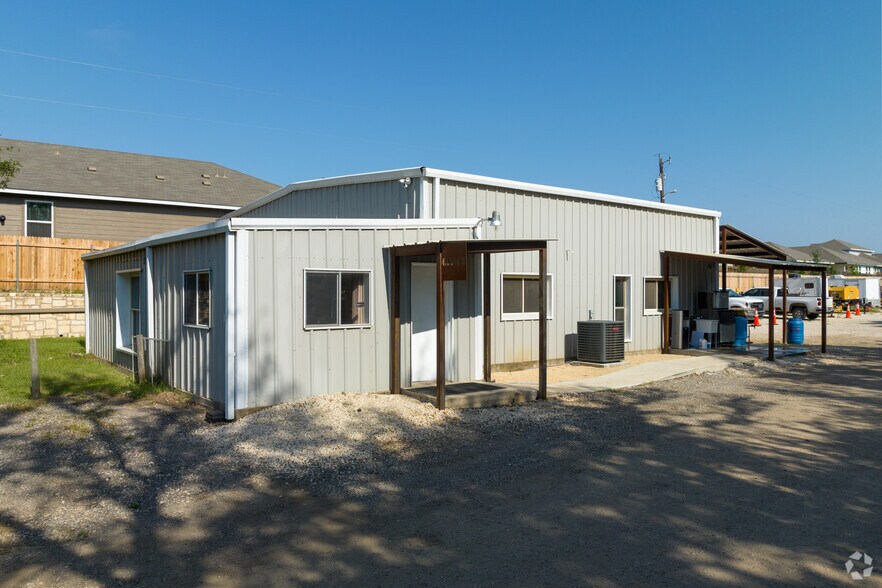 More Photos Of 730 W FM 1626, Austin Truck Terminal For Lease