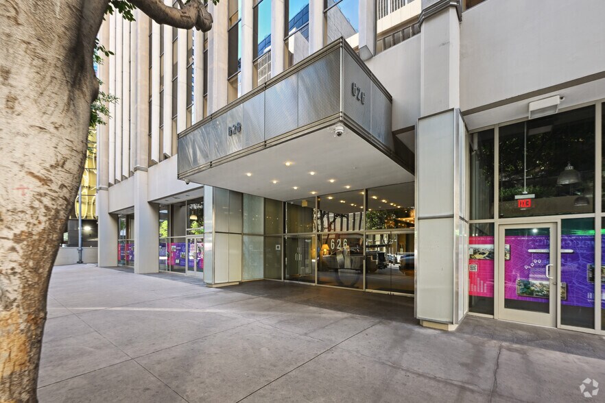 More Photos Of 626 Wilshire Blvd, Los Angeles Office For Lease