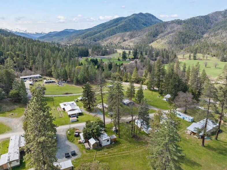 More Photos Of 11425 Upper Applegate Rd, Jacksonville Manufactured Housing Mobile Home Park For Sale