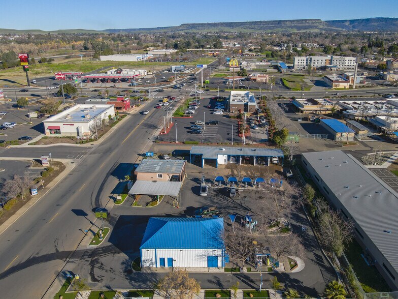 More Photos Of 2535 Feather River Blvd, Oroville Specialty For Sale