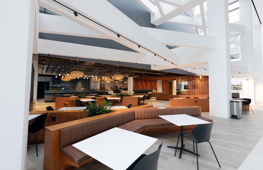 More Photos Of 555 E Lancaster Ave, Radnor Unknown For Lease