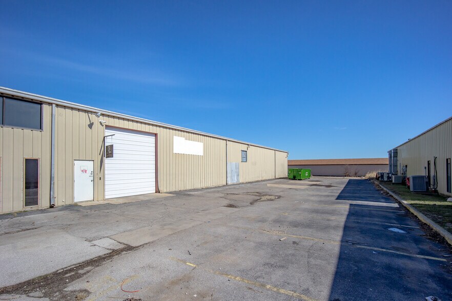 More Photos Of 2805 Broce Dr, Norman Warehouse For Sale